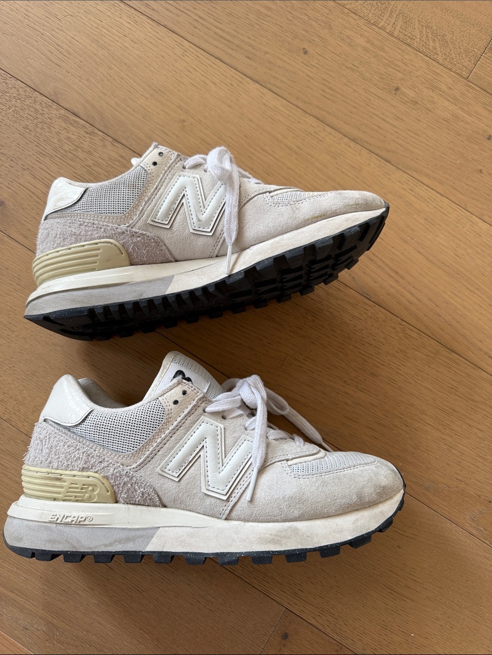 New Balance 574 unisex Cream and Beige Suede Mesh Sneakers